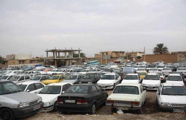ممنوعیت پارک خودرو در خیابان های مهران ممنوعیت پارک خودرو در خیابان های مهران